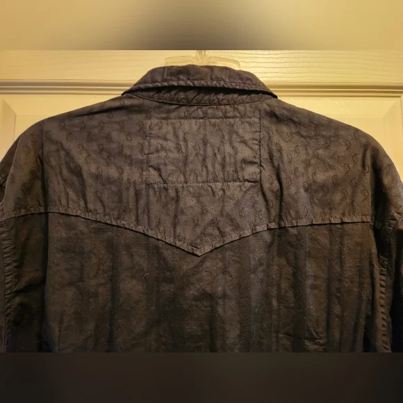 Guess Men"s Black Casual Button Down Shirt, Size XL - Picture 5 of 7